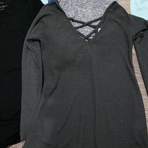 Maternity sweater/tee bundle